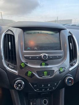 
										Chevrolet Cruze full									