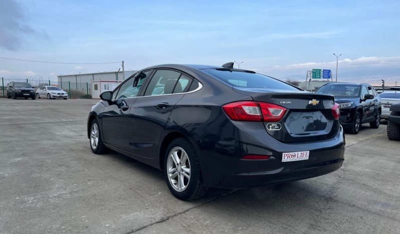 
								Chevrolet Cruze full									