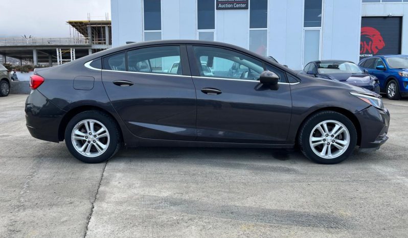 
								Chevrolet Cruze full									