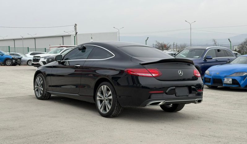 
								Mercedes-Benz C 300 full									