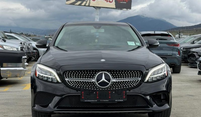 
								Mercedes-Benz C-Class full									