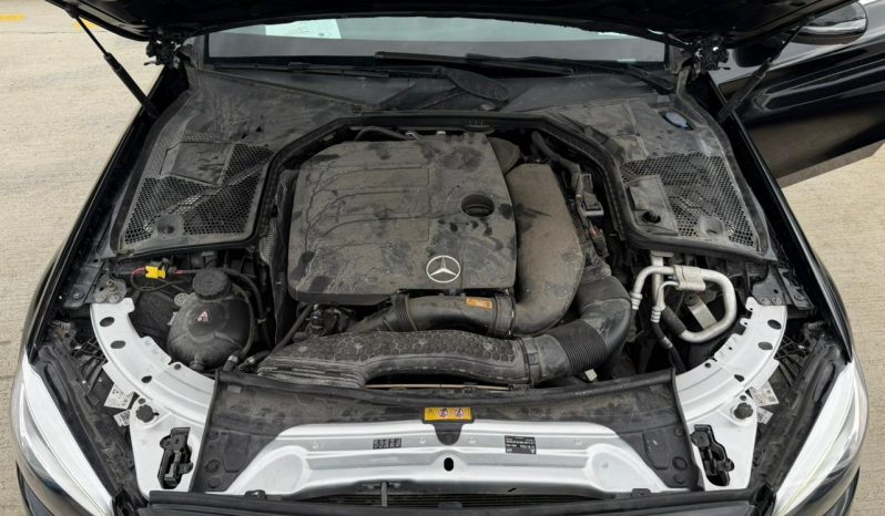 
								Mercedes-Benz C-Class full									