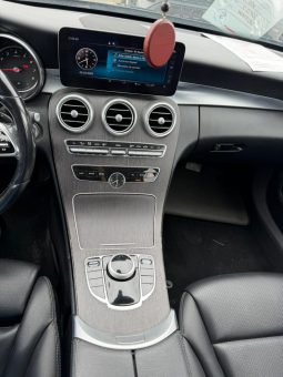 
										Mercedes-Benz C-Class full									