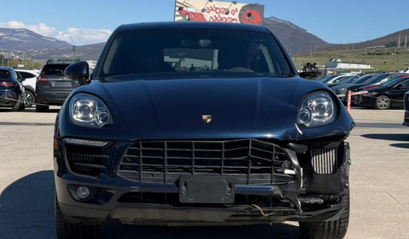 
								Porsche Macan full									