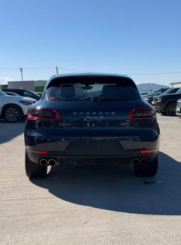 
										Porsche Macan full									