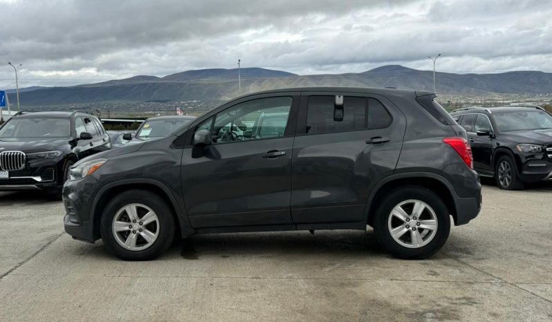
								Chevrolet Trax full									