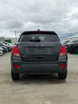 
										Chevrolet Trax full									