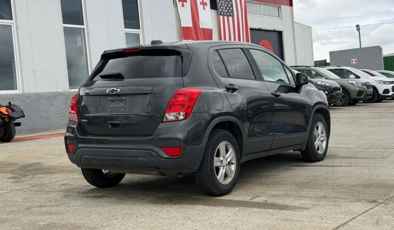 
								Chevrolet Trax full									