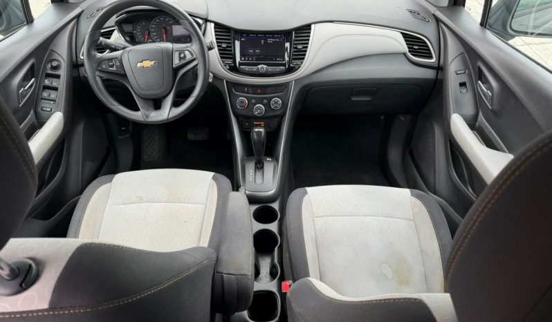 
								Chevrolet Trax full									