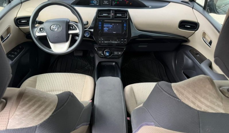 
								TOYOTA PRIUS full									
