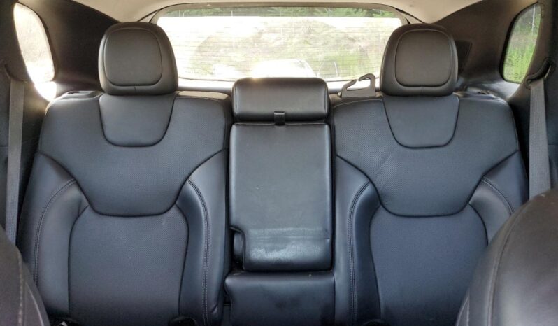 
								JEEP CHEROKEE full									