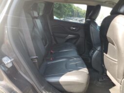 
										JEEP CHEROKEE full									
