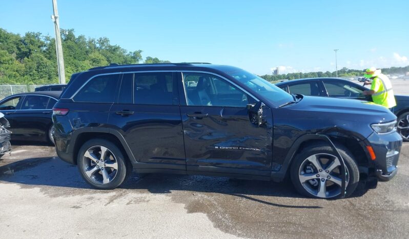 
								2022 Jeep Grand Cherokee full									