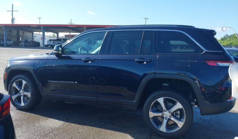 
								2022 Jeep Grand Cherokee full									
