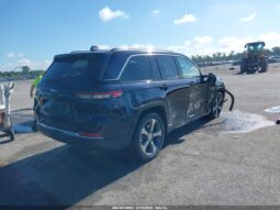
										2022 Jeep Grand Cherokee full									