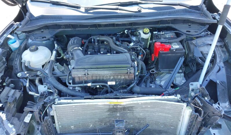 
								Ford Escape full									