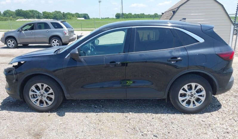 
								Ford Escape full									