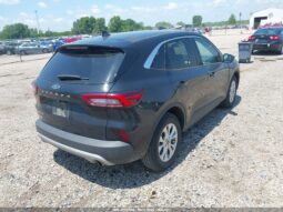 
										Ford Escape full									