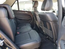 
										Mercedes-Benz ML-Class full									