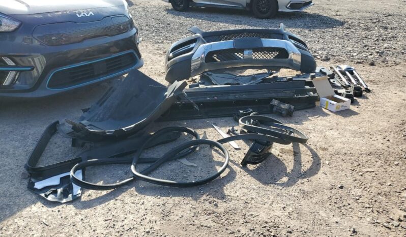 
								Mercedes-Benz ML-Class full									