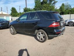 
										Mercedes-Benz ML-Class full									