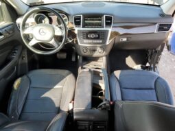 
										Mercedes-Benz ML-Class full									