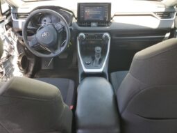 
										Toyota RAV4 full									
