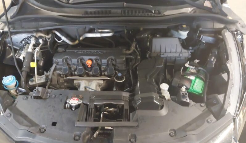 
								Honda HR-V full									