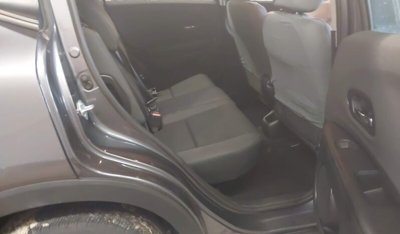 
								Honda HR-V full									