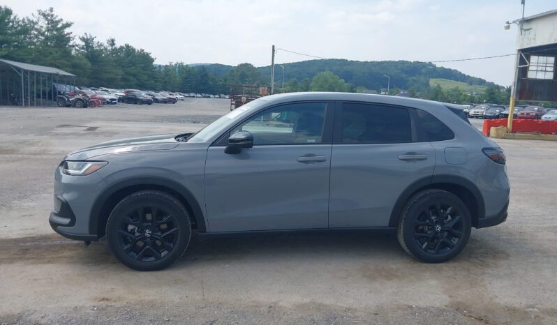 
								Honda HR-V full									