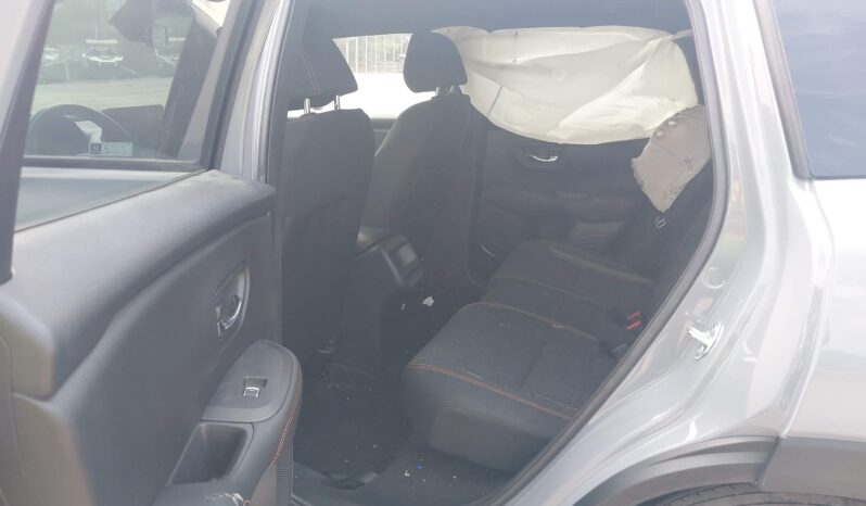 
								Honda HR-V full									