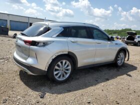 Infiniti QX50