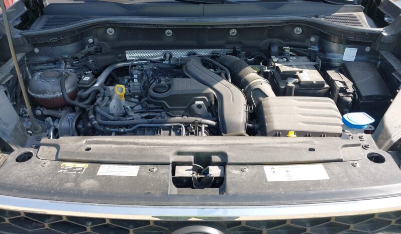 
								2023 Volkswagen Taos full									