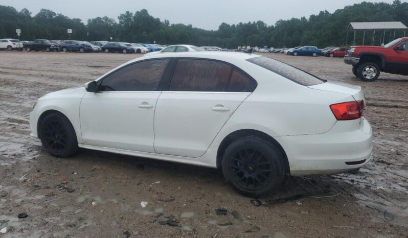 
								2015 Volkswagen Jetta full									