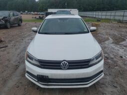 
										2015 Volkswagen Jetta full									