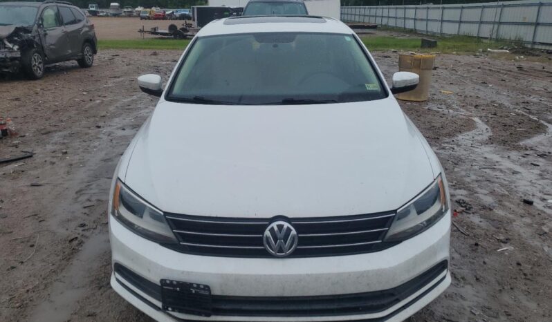
								2015 Volkswagen Jetta full									