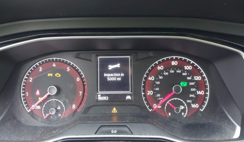 
								VOLKSWAGEN JETTA full									