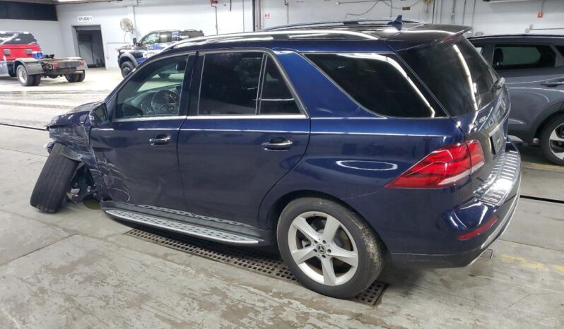 
								MERCEDES-BENZ GLE full									