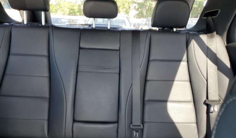
								Mercedes-Benz GLE-Class full									