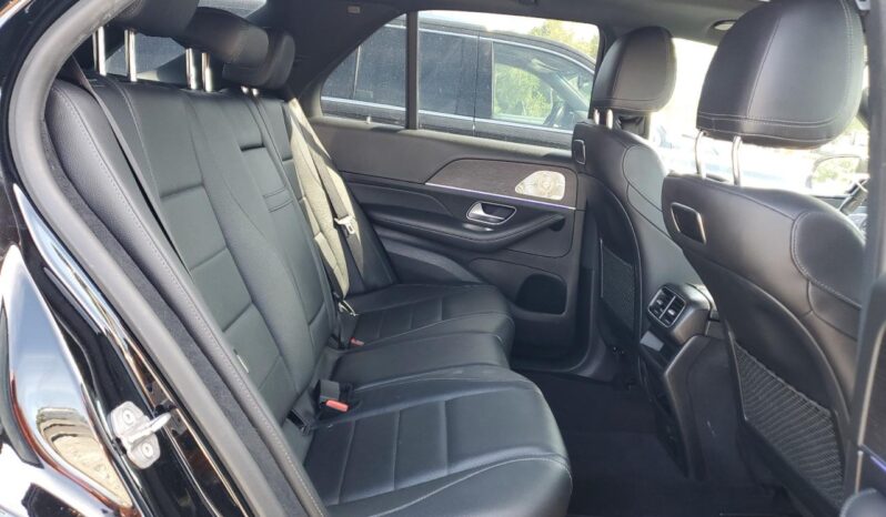
								Mercedes-Benz GLE-Class full									