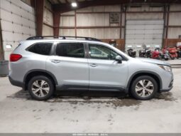 
										Subaru Ascent full									