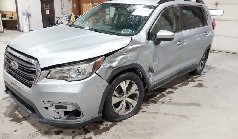 
								Subaru Ascent full									