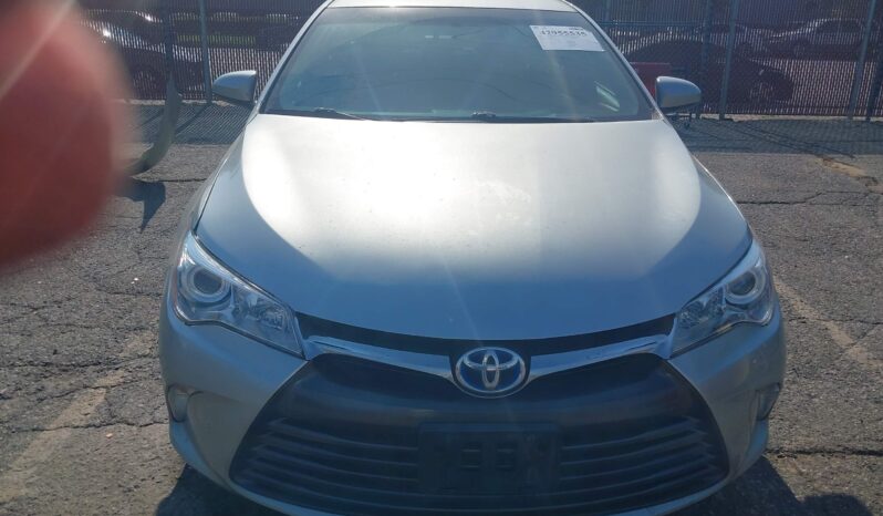 
								Toyota Camry full									