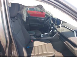 
										Toyota RAV4 full									