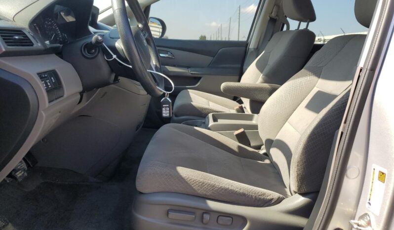 
								2015 Honda Odyssey full									