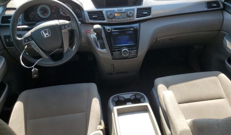 
								2015 Honda Odyssey full									