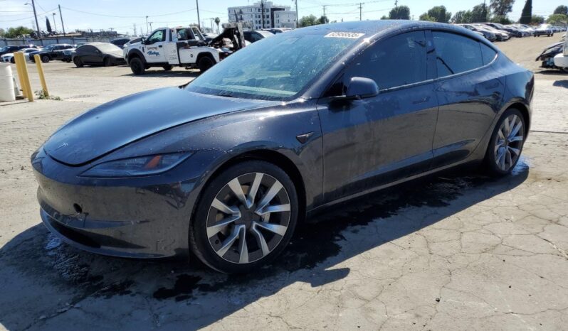 
								Tesla MODEL 3 full									