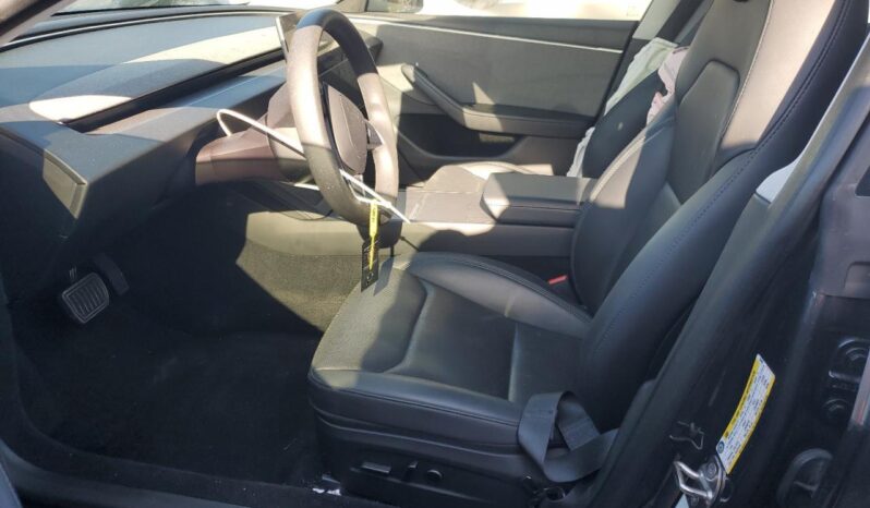 
								Tesla MODEL 3 full									