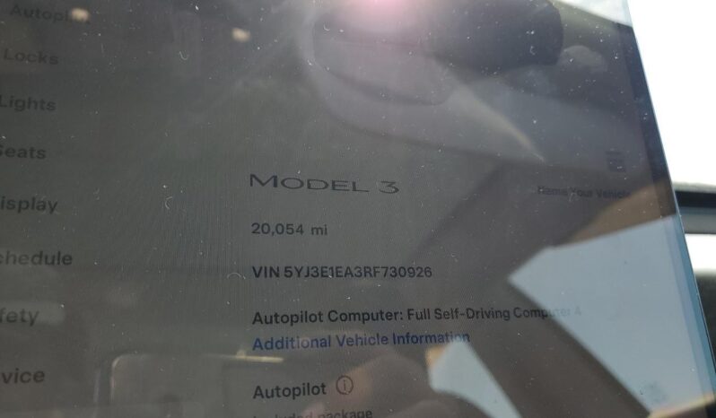 
								Tesla MODEL 3 full									