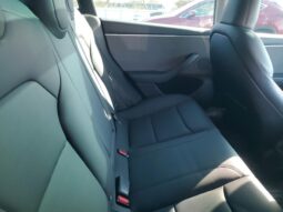 
										Tesla MODEL 3 full									